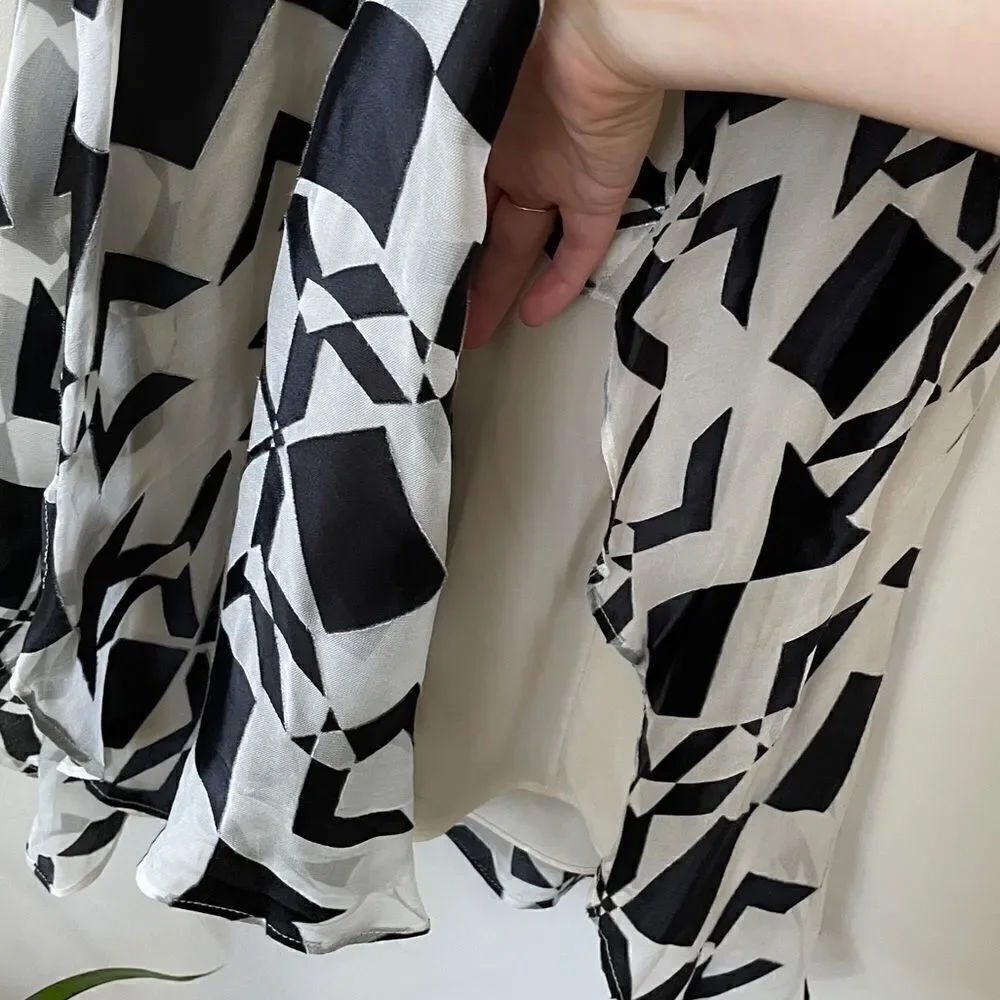 Alice + Olivia Rhi Printed Tiered Black and White Geometric Tank Dress XS - Picture 8 of 13